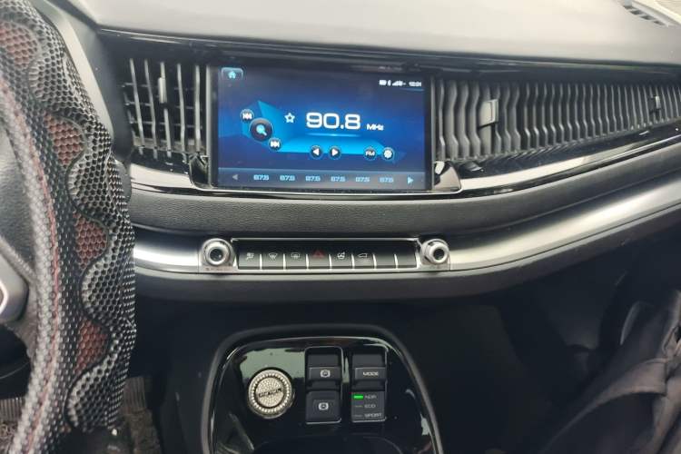 Used Haval H2s 2017 Red-Label 1.5T Dual-Clutch Elite Model
