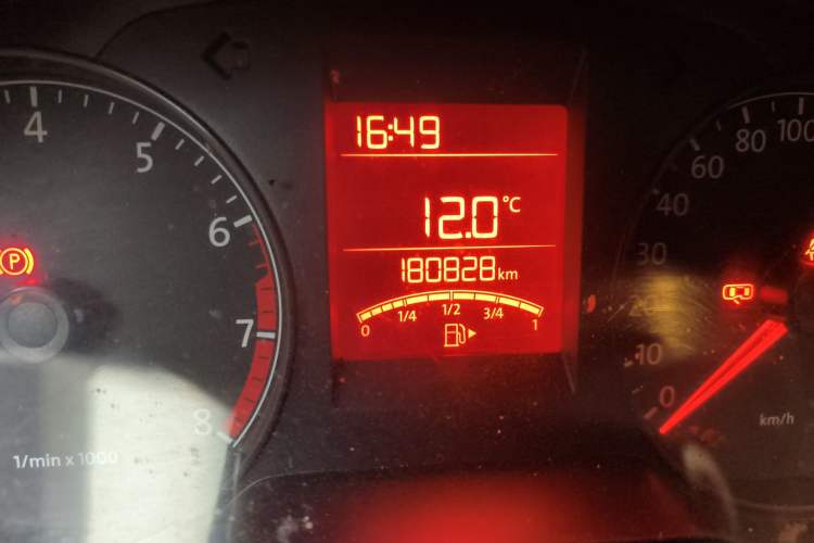 Used Volkswagen Santana 2013 1.6L Manual Fashion Edition
