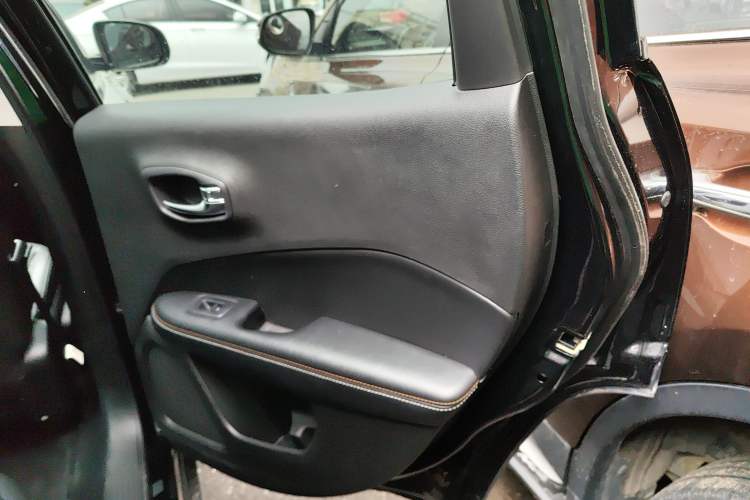 Used Jeep Compass 2020 220T Automatic Leading Edition