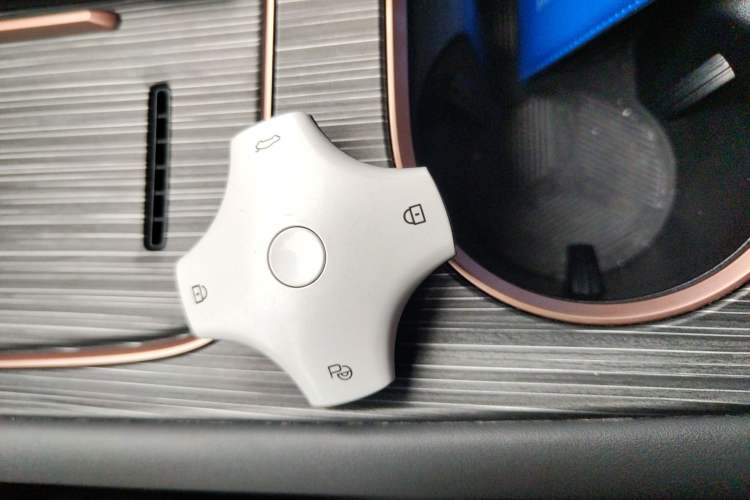 Used Dongfeng eπ eπ008 2025 636Max Rui Edition 6-Seater