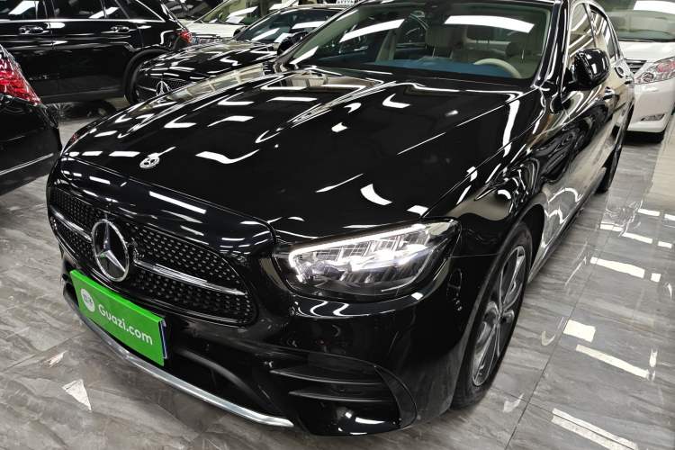 Used Mercedes-Benz E-Class 2022 E 300 L Sporty and Stylish Model