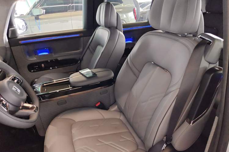 Used Zeekr MIX 2025 Intelligent Driving Version Left Front Seat