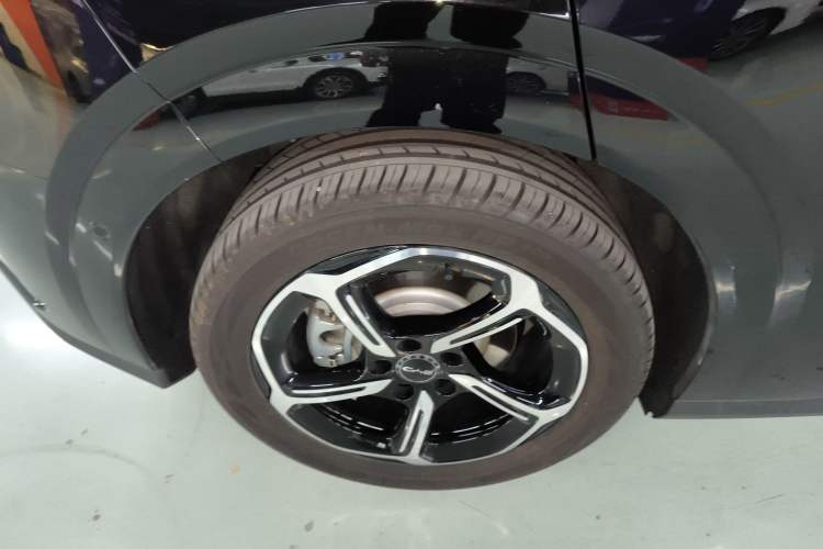 Used BYD Seal 06GT 2025 505 Wave Plus Edition Right Rear Wheel Hub