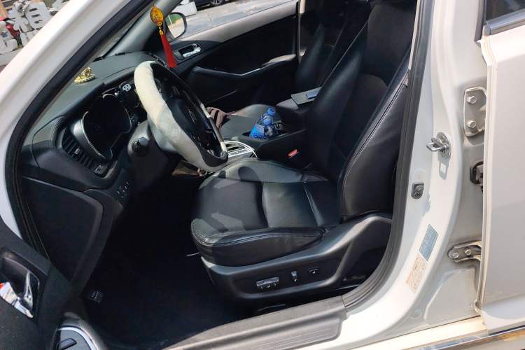 Used Kia K5 2015 2.0L Automatic LUX