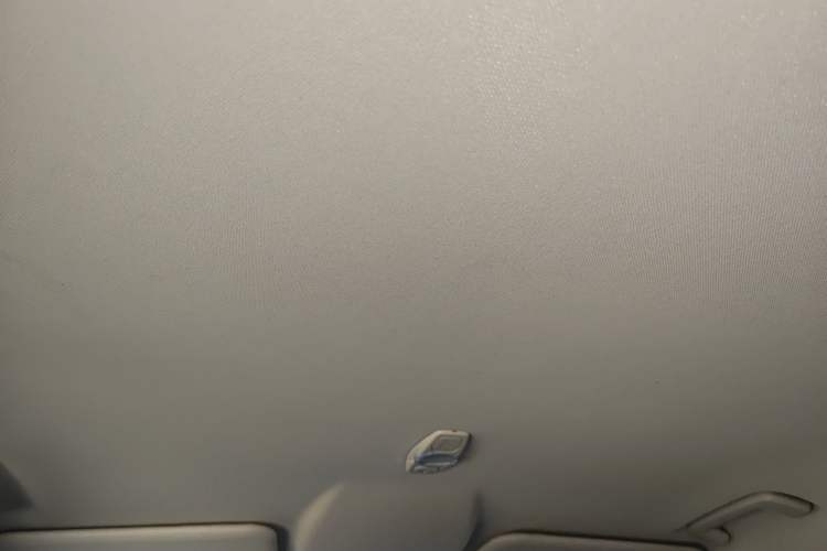 Used Ford Focus 2018 Sedan Classic 1.6L Automatic Comfort Plus Smart Drive Version Headliner