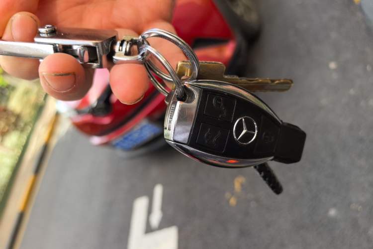 Used Mercedes-Benz GLC 2017 GLC 260 4MATIC Luxury Model
