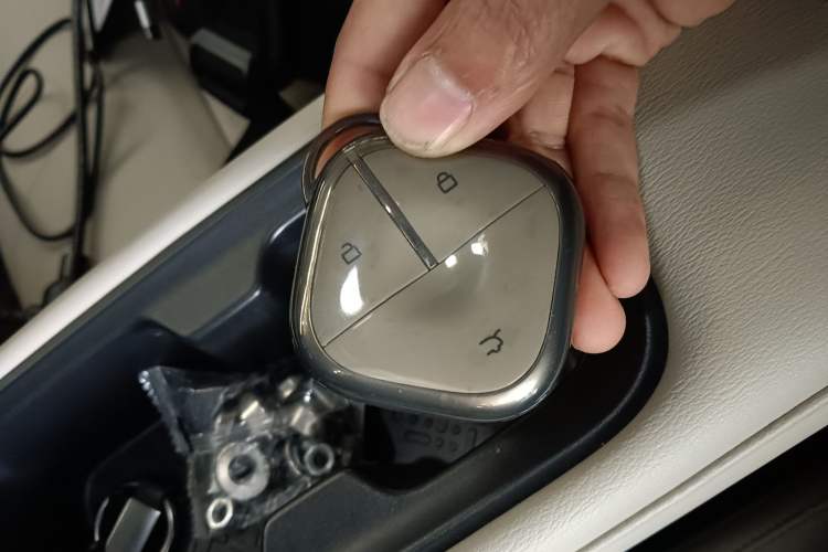 Used Wuling Bingo PLUS 2024 401 km Range 5-Seater Version
