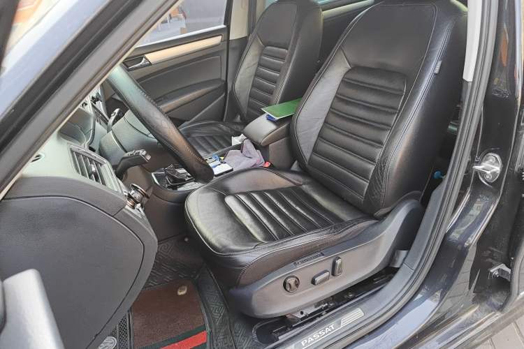 Used Volkswagen Passat 2015 1.8TSI DSG Prestige Edition
