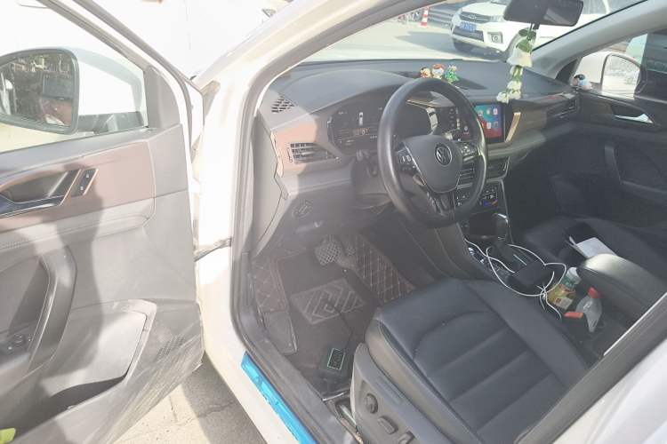 Used Volkswagen Tharu 2022 280TSI Two-Wheel-Drive Luxury Edition