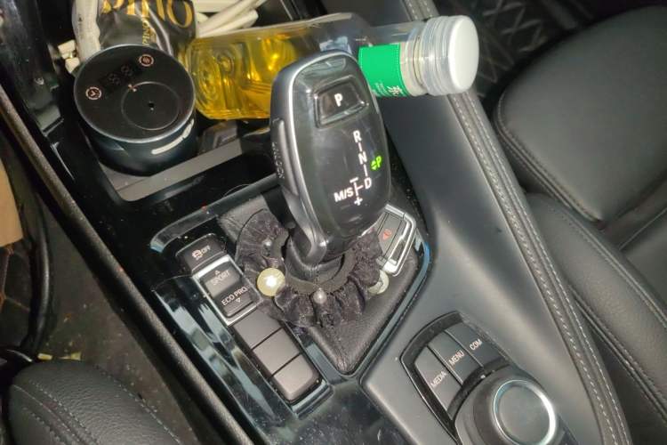 Used BMW X2 2019 sDrive20i M Sport Package China VI Emission Standard Gear Lever