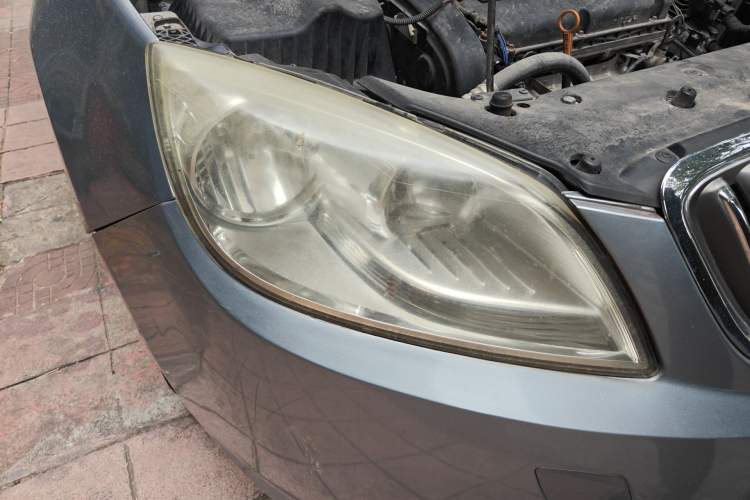 Used Buick GT 2013 GT 1.8L Automatic Fashion Edition Right Front Headlight