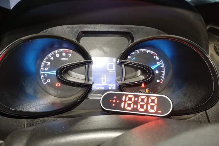 Used Dongfeng Aeolus AX7 2016 1.4T Manual Zhuyue Model