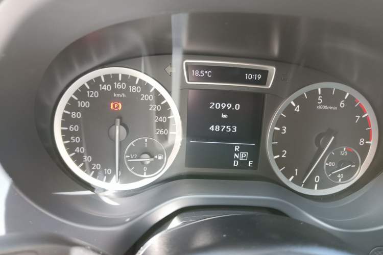 Used Infiniti QX30 2017 1.6T Two-Wheel Drive Fashion Edition Instrument Cluster