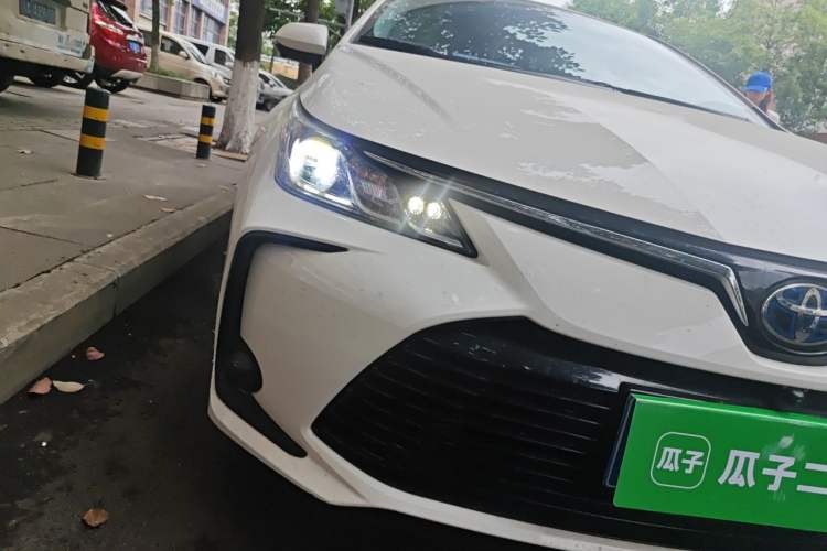 Used Toyota Corolla 2019 Dual-Engine 1.8L E-CVT GL-i Elite Edition
