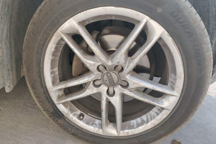 Used Audi Q5 2017 Plus 40 TFSI Technology Model