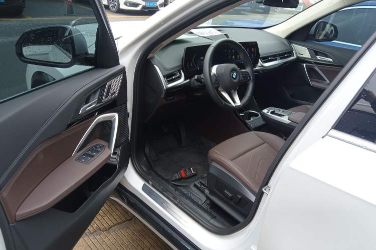 Used BMW X1 2023 sDrive25Li X Design Package Driver Seat