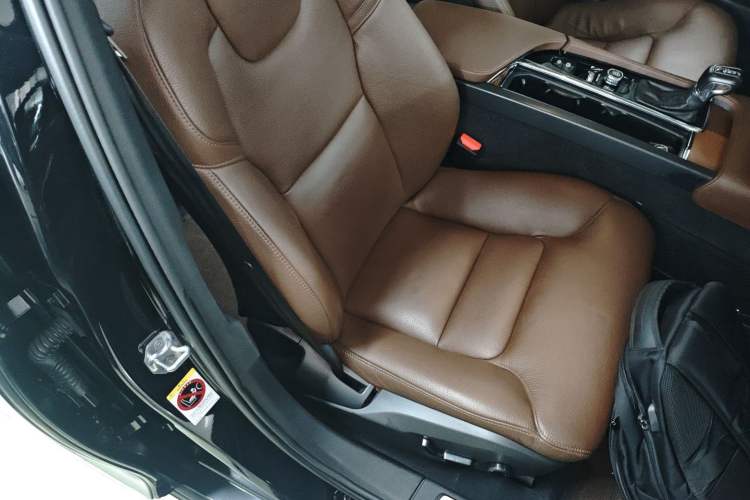 Used Volvo S90 2020 T5 Zhiyi Luxury Edition