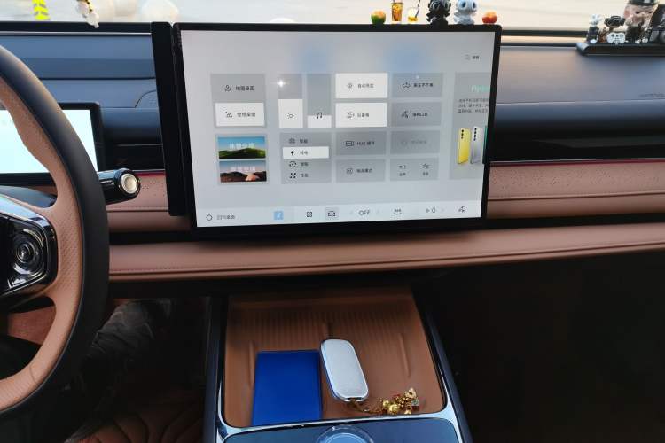 Used Geely Galaxy 8 2025 130km EM-i Flagship Edition