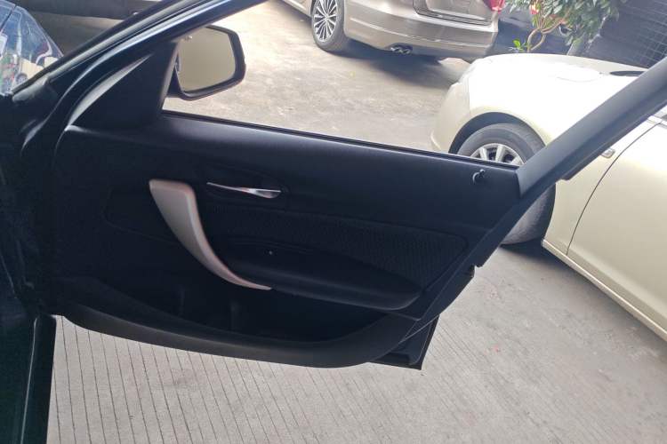 Used BMW 1 Series (Import) 2013 Revised 116i Leading Edition