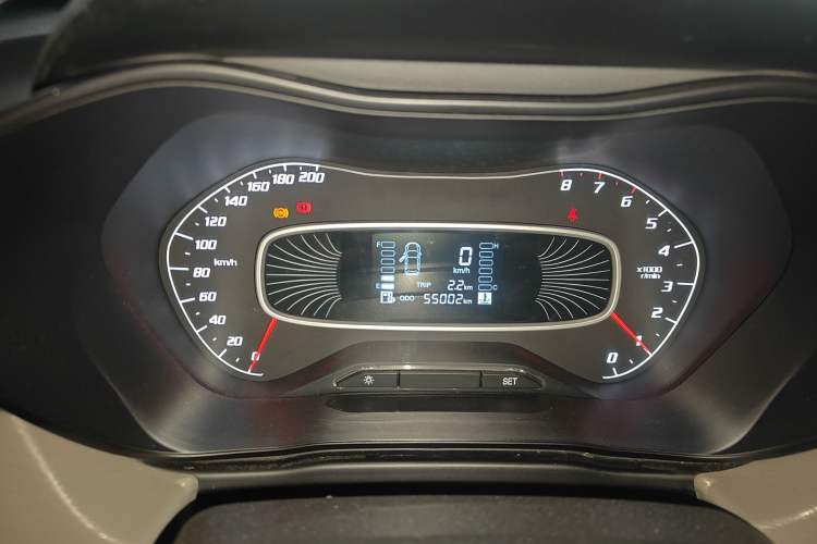 Used Baojun 510 2017 1.5L manual Comfort trim