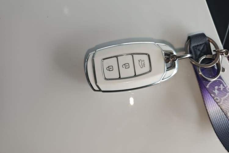 Used Hyundai Elantra 2023 1.5L CVT GLX Elite Edition Interior 1