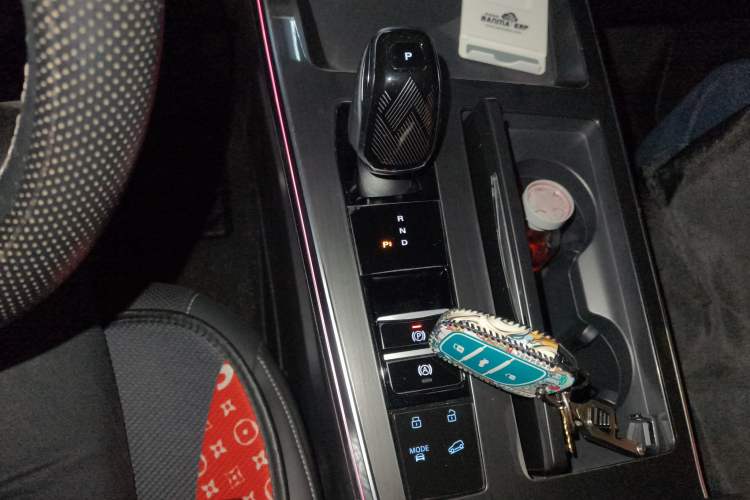 Used Roewe RX5 MAX 2022 1.5T Automatic Zhiwei Prestige Edition