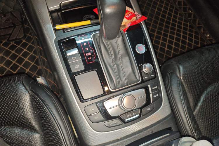 Used Audi A6L 2017 TFSI Technology Edition Gear Lever