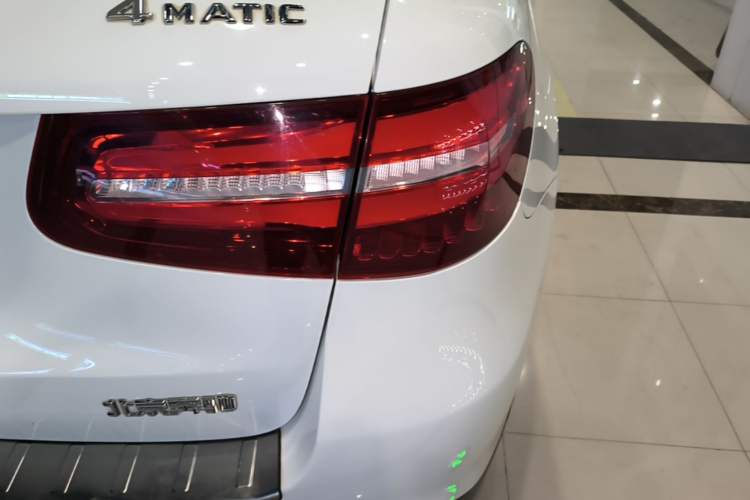 Used Mercedes-Benz GLC 2016 GLC 260 4MATIC Dynamic Edition