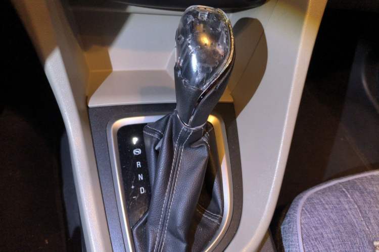 Used Buick GT 2015 15N Automatic Elite Version
