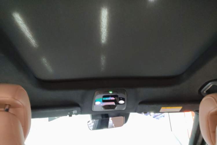 Used Nio ES6 2020 420 km Sport Edition Headliner