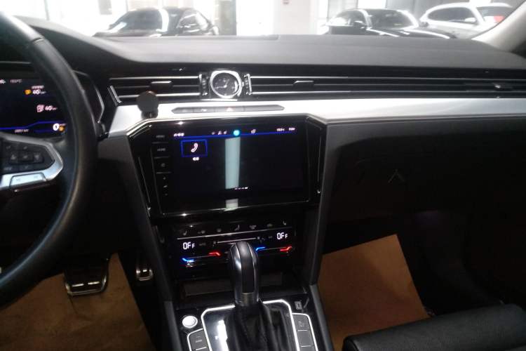 Used Volkswagen Magotan GTE Plug-in Hybrid 2022 GTE Prestige Model