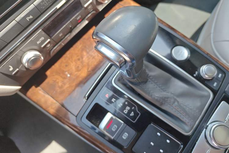 Used Audi A6L 2012 30 FSI Comfort Model