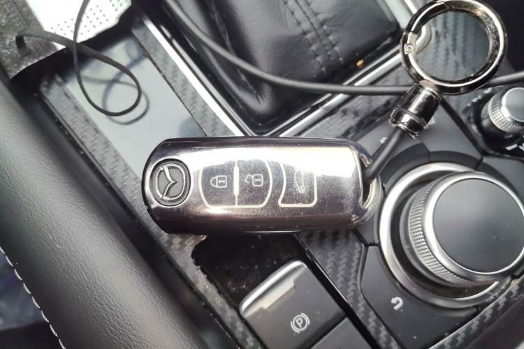 Used Mazda Atenza 2020 2.0L Blue Sky Luxury Edition