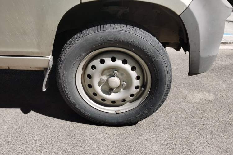 Used Wuling Zhiguang 2015 1.2L Practical LS-I Model