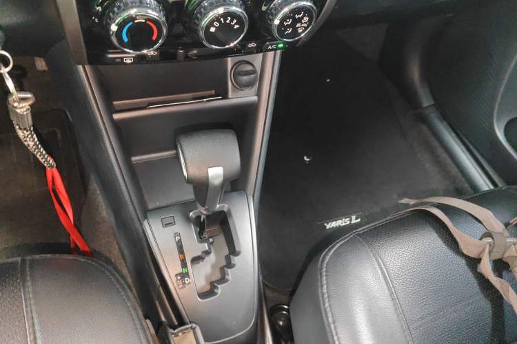 Used Toyota YARiS L Zhi Xuan 2022 X-Trail 1.5L CVT Leading PLUS Edition
