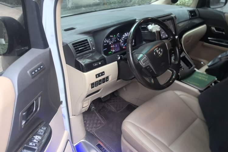 Used Toyota Alphard 2012 3.5L Luxury Edition