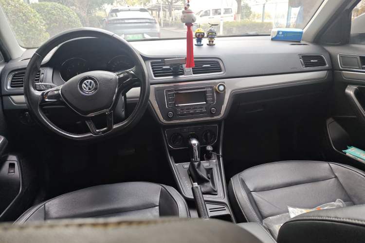 Used Volkswagen Lavida 2015 1.6L Automatic Comfort Edition