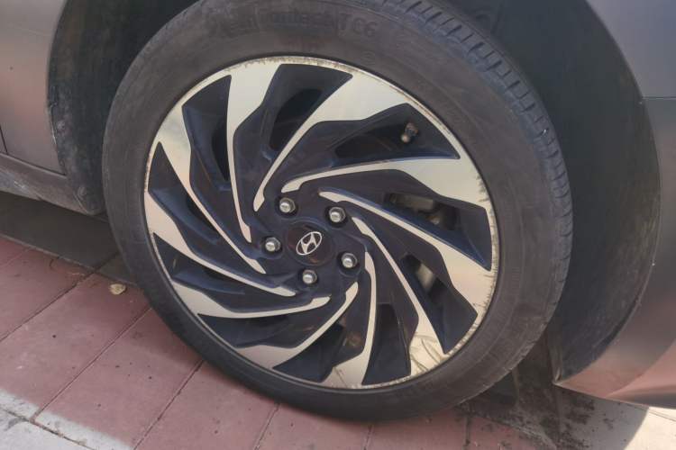 Used Hyundai Lafesta Electric 2020 GLX ZhiJie Edition Right Front Wheel Hub