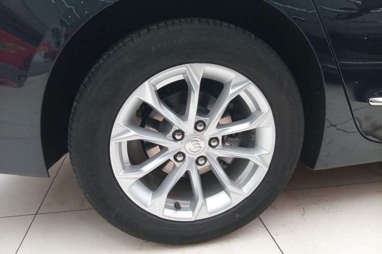 Used Buick LaCrosse 2022 552T Luxury Version