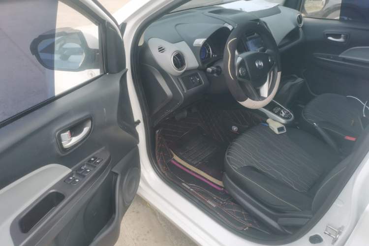 Used CHANGAN Benni E-Star 2021 National Edition Xin Yue Version Lithium Iron Phosphate (31.86 kWh)
