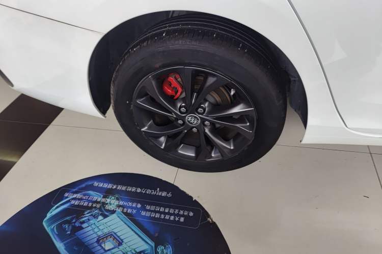 Used Buick Verano 2023 Pro GS Hunter Wind Edition