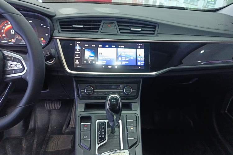 Used Geely Auto Emgrand GL 2021 UP 1.4T CVT Luxury Edition
