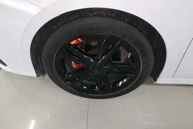 Used Geely Auto Binray 2021 1.4T CVT F-Sport Edition Left Front Wheel Hub