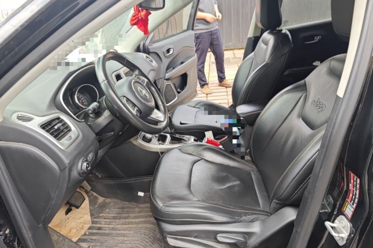 Used Jeep Compass 2017 200T Automatic Family Enjoyment Four-Wheel Drive Edition Left Front Seat