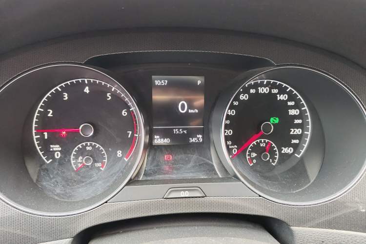 Used Volkswagen Golf Sportsvan 2016 230TSI Automatic Trend Edition
