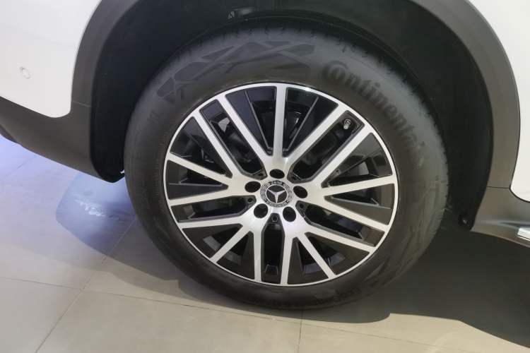 Used Mercedes-Benz GLC Coupe 2023 GLC 300 4MATIC Coupe SUV