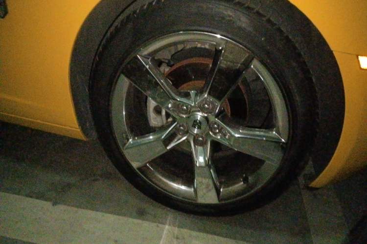 Used Chevrolet Camaro 
