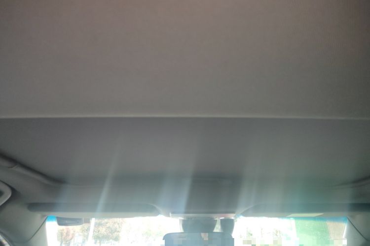 Used Toyota Avalon 2019 2.0L XLE Premium Edition China VI Headliner