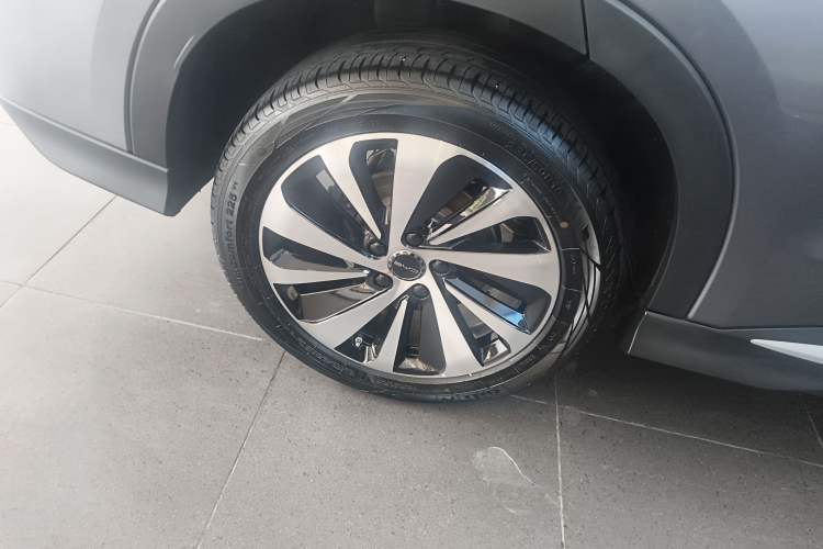 Used BYD Song PLUS New Energy 2024 Honor Edition EV 520km Premium Model