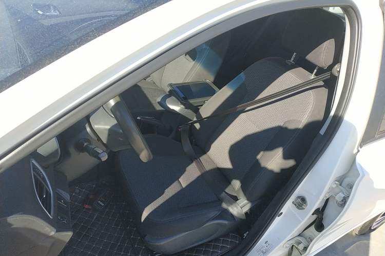 Used Chery Arrizo 3 2015 1.5L Manual Genuine Version
